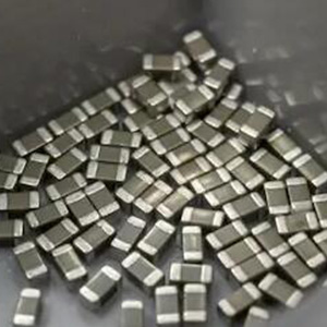 華科貼片電容的優(yōu)點與特性 華科貼片電容的優(yōu)點與特性