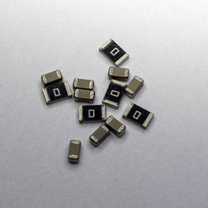 村田貼片電容如何應(yīng)對新能源工作時(shí)間延長問題？